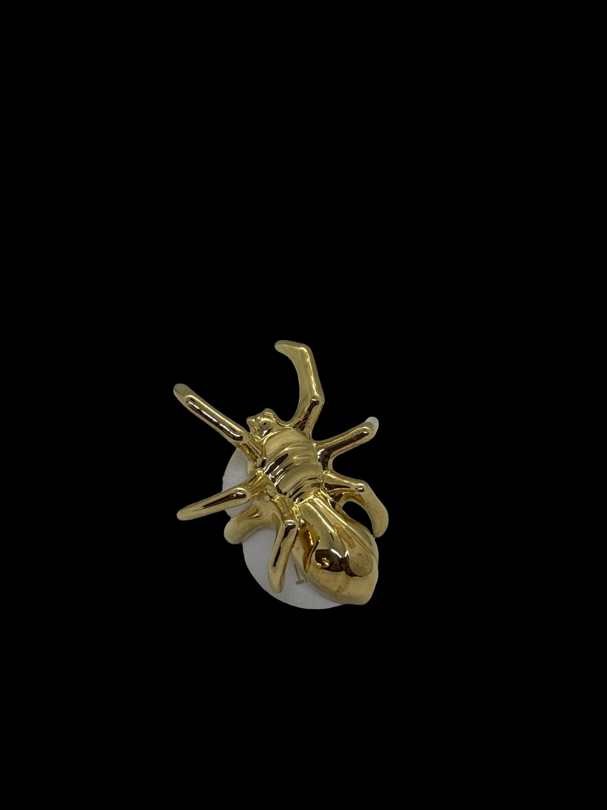 Anello a forma di ragno in oro giallo