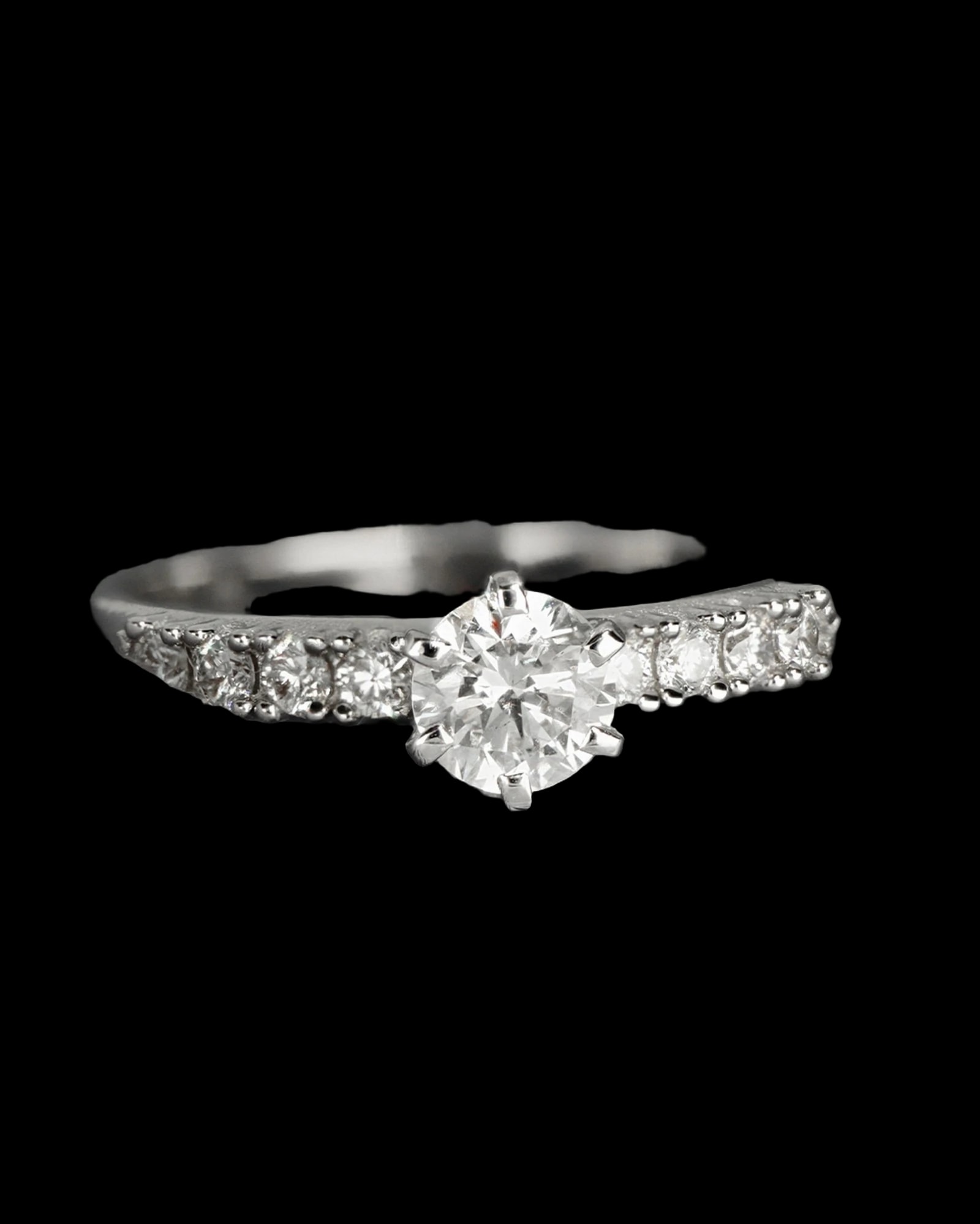 Anello Solitario, Artlinea