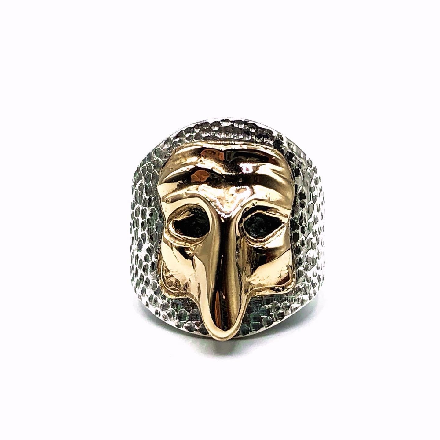 Anello Maschera, Dario de Maria