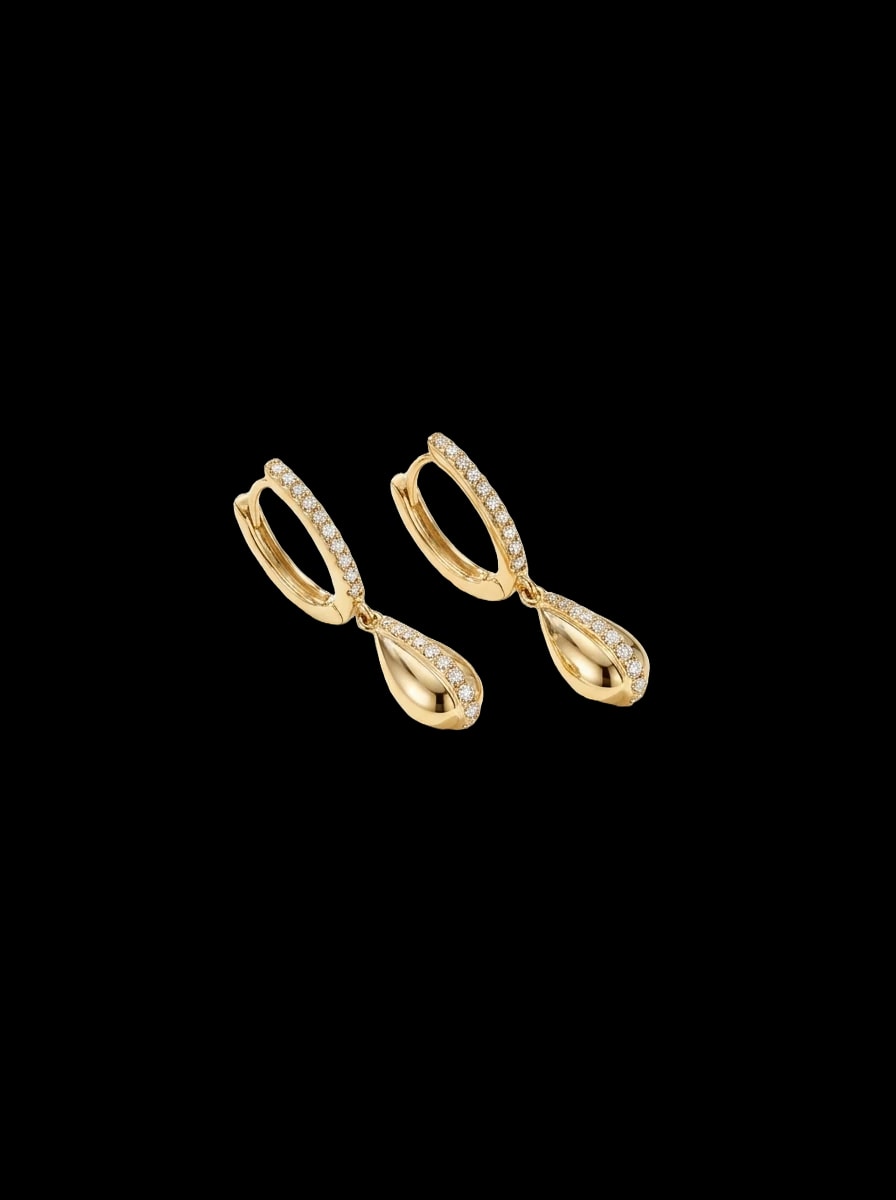 Orecchini pendenti in oro con pavé di diamanti